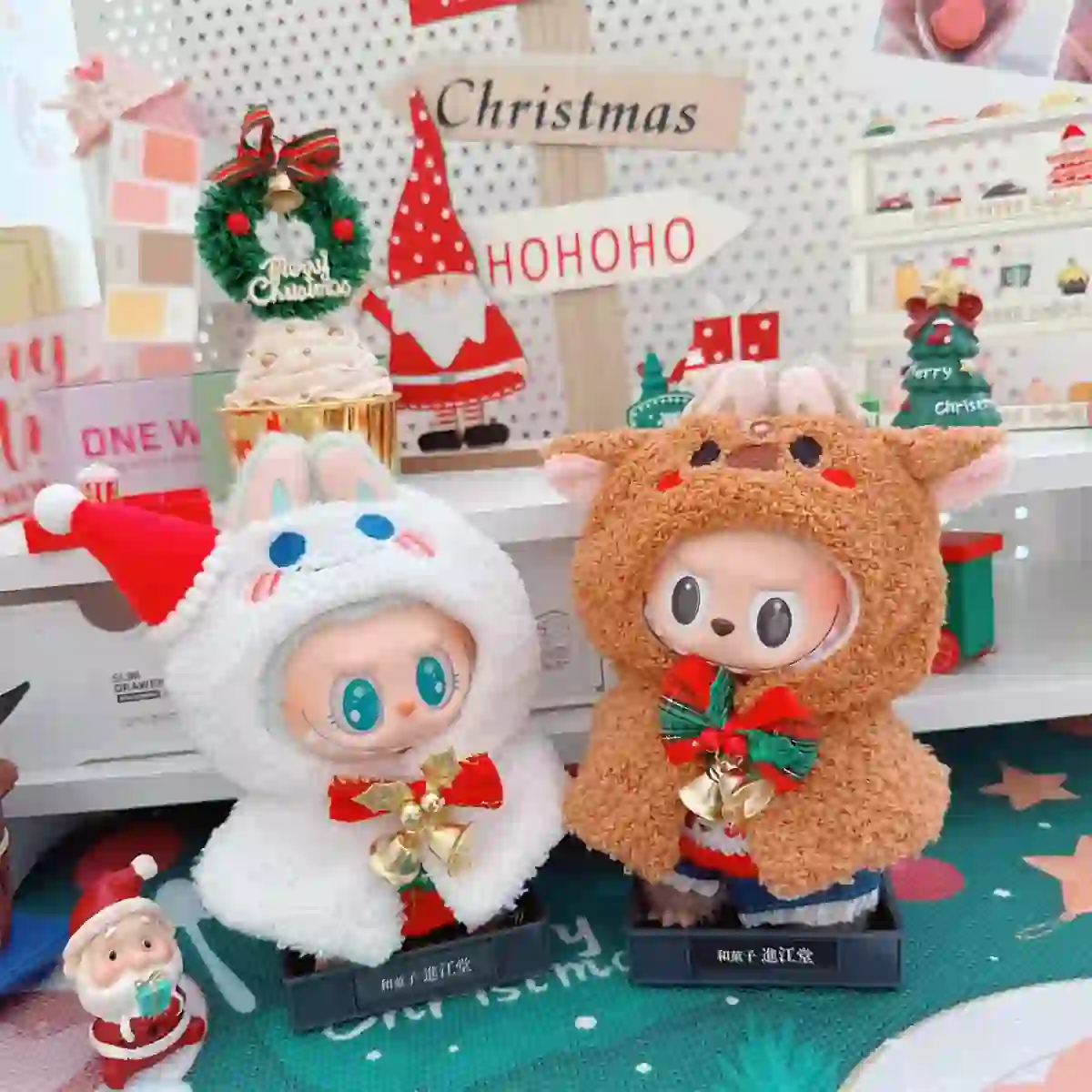 15 17cm labubu doll christmas outfit with snowman design