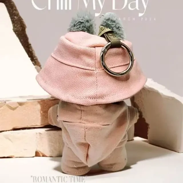 17cm Labubu doll casual trendy clothes set with bucket hat