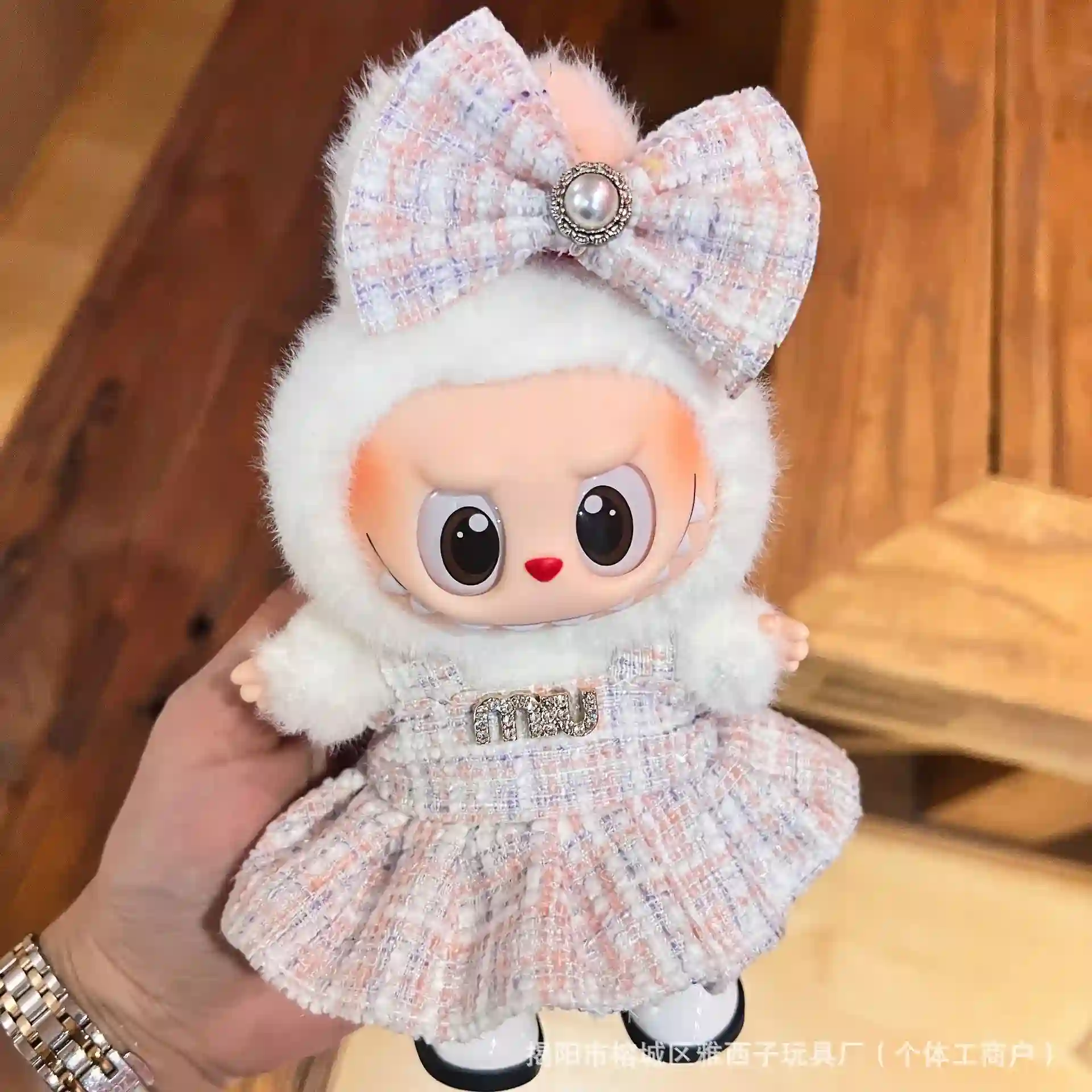 Dress your Labubu doll in adorable style with this outfit
