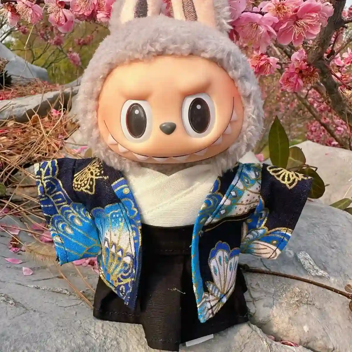 Premium quality kimono outfit for 17cm Labubu doll