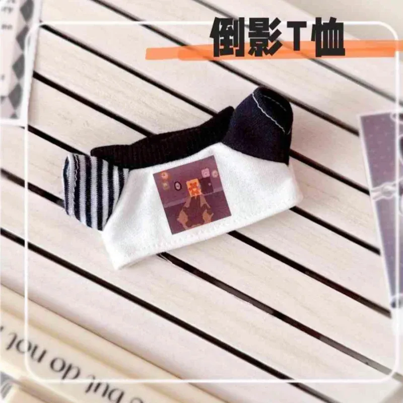 black bucket hat and loafers for 17cm Labubu doll outfit