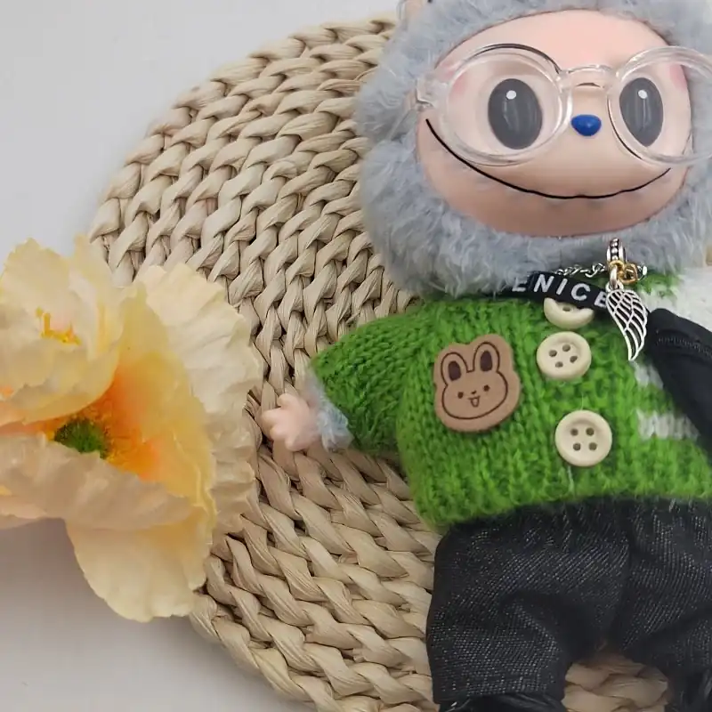 high quality 17cm Labubu doll clothes with charming design