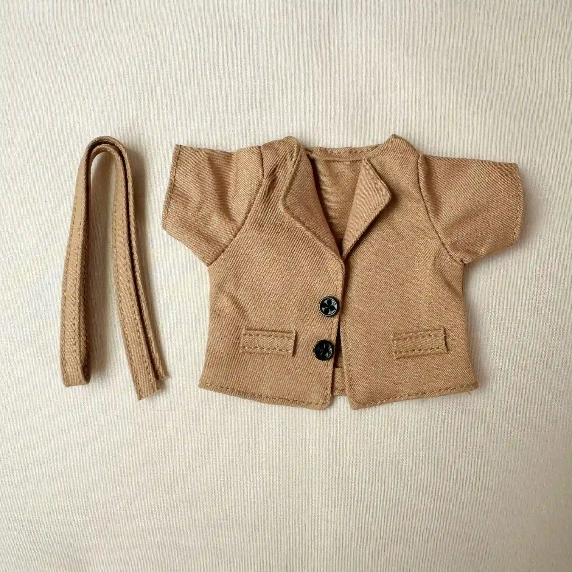 high quality 17cm Labubu doll trench coat and blazer set