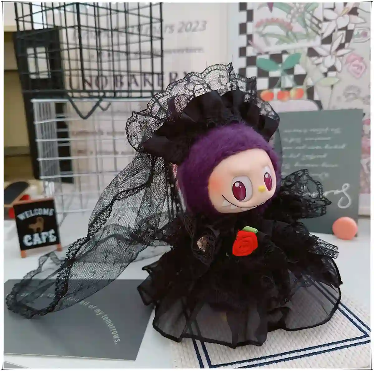 high quality black lace wedding dress for labubu doll gift