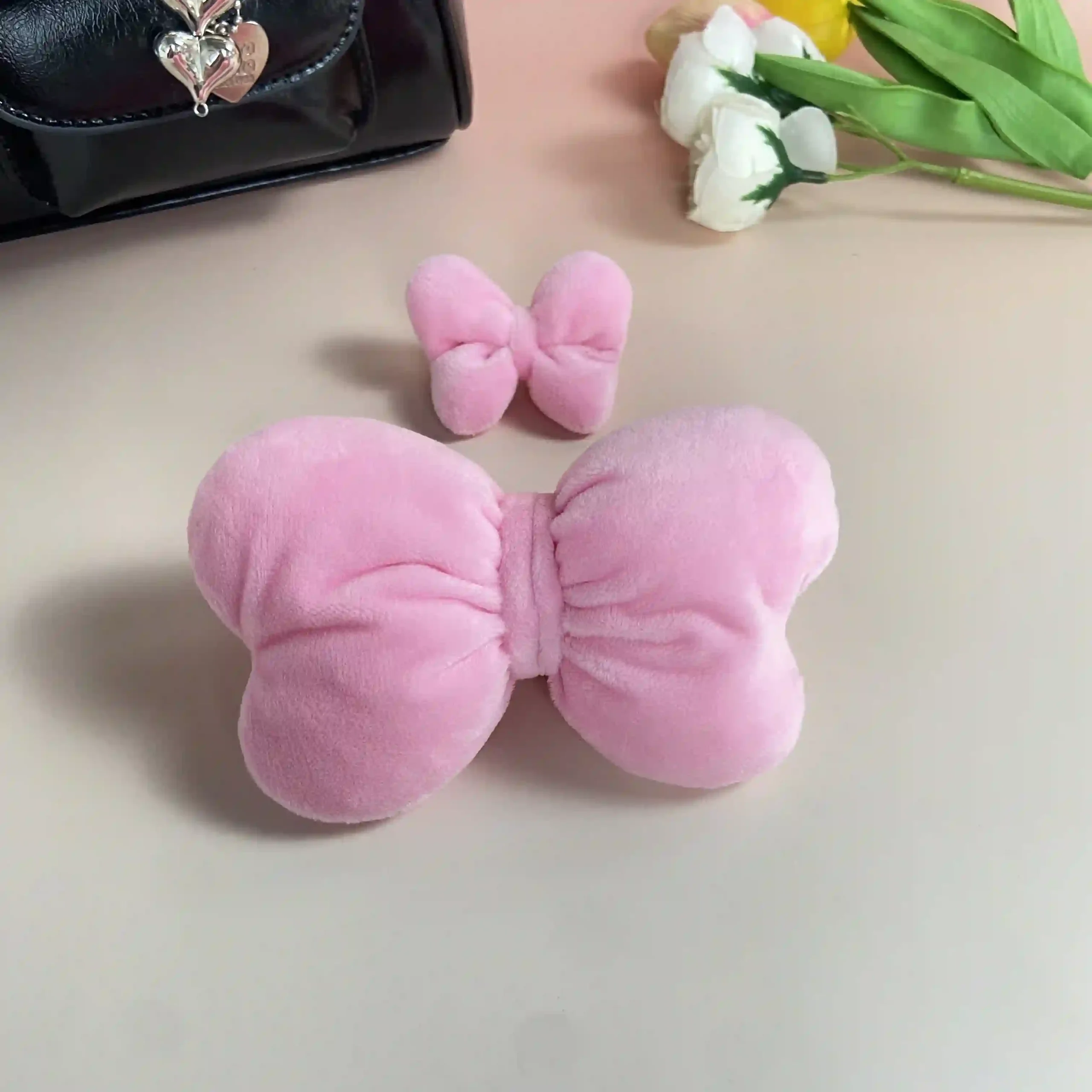large and small yellow bows for 17cm Labubu plush dolls scaled
