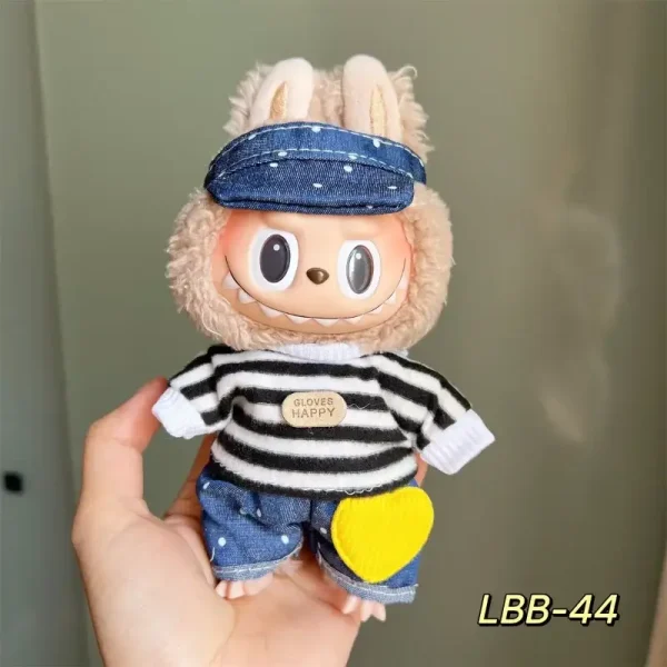 perfectly sized hat for 17cm labubu doll