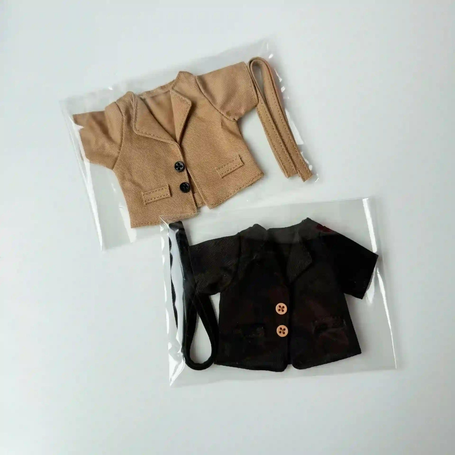 tan and black blazer set for 17cm Labubu doll