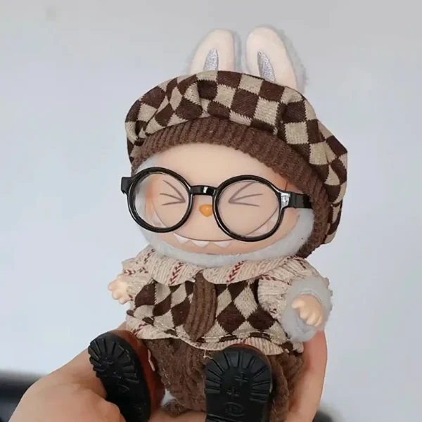 zoom image 17cm Labubu doll outfit highlighting stitching detail